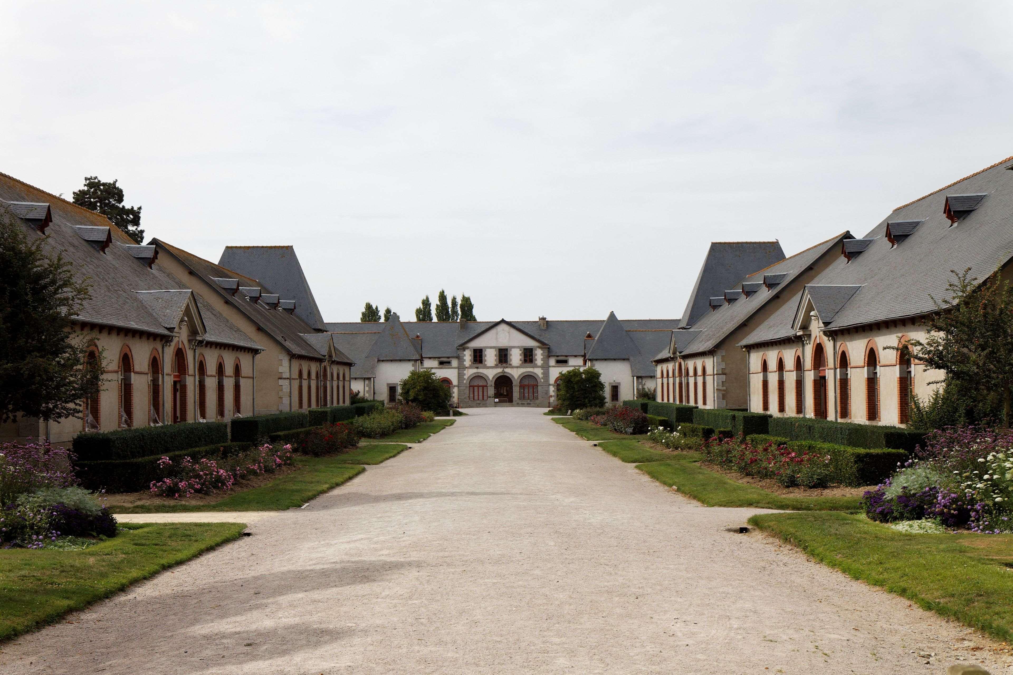 Kyriad Hotel Lamballe Zewnętrze zdjęcie